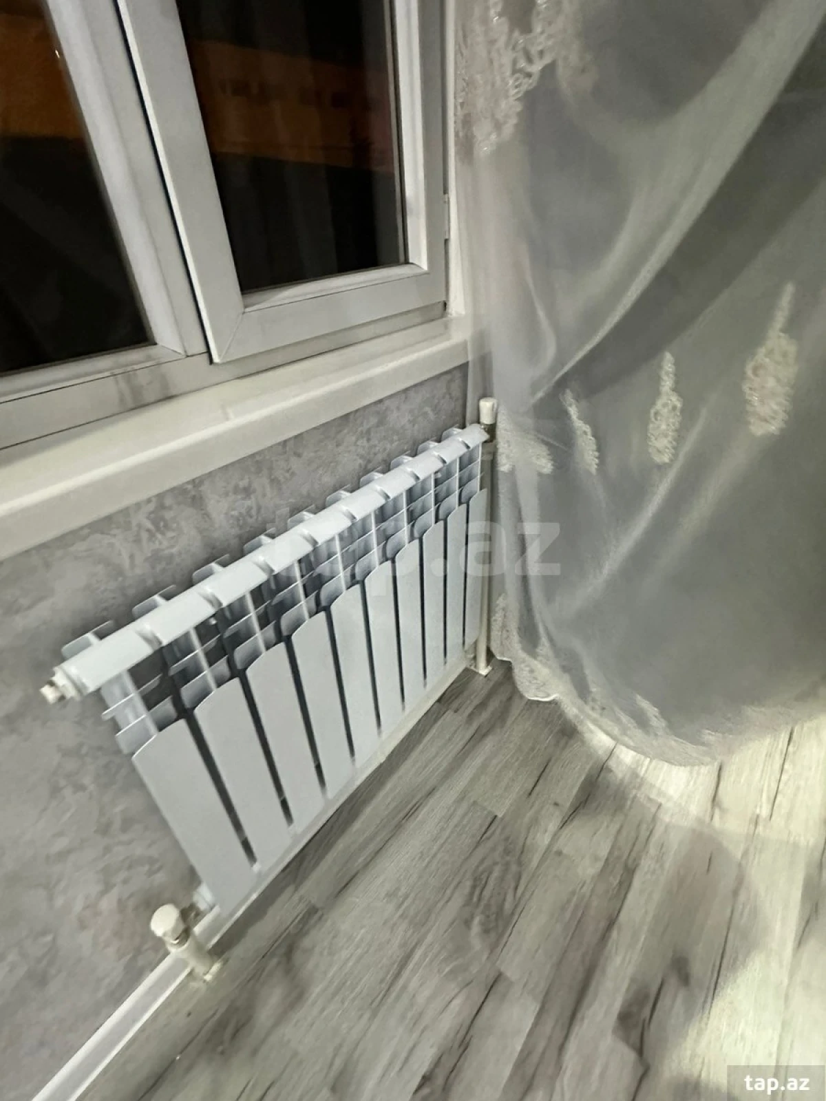 Satılır 2 otaqlı mənzil 47 m²