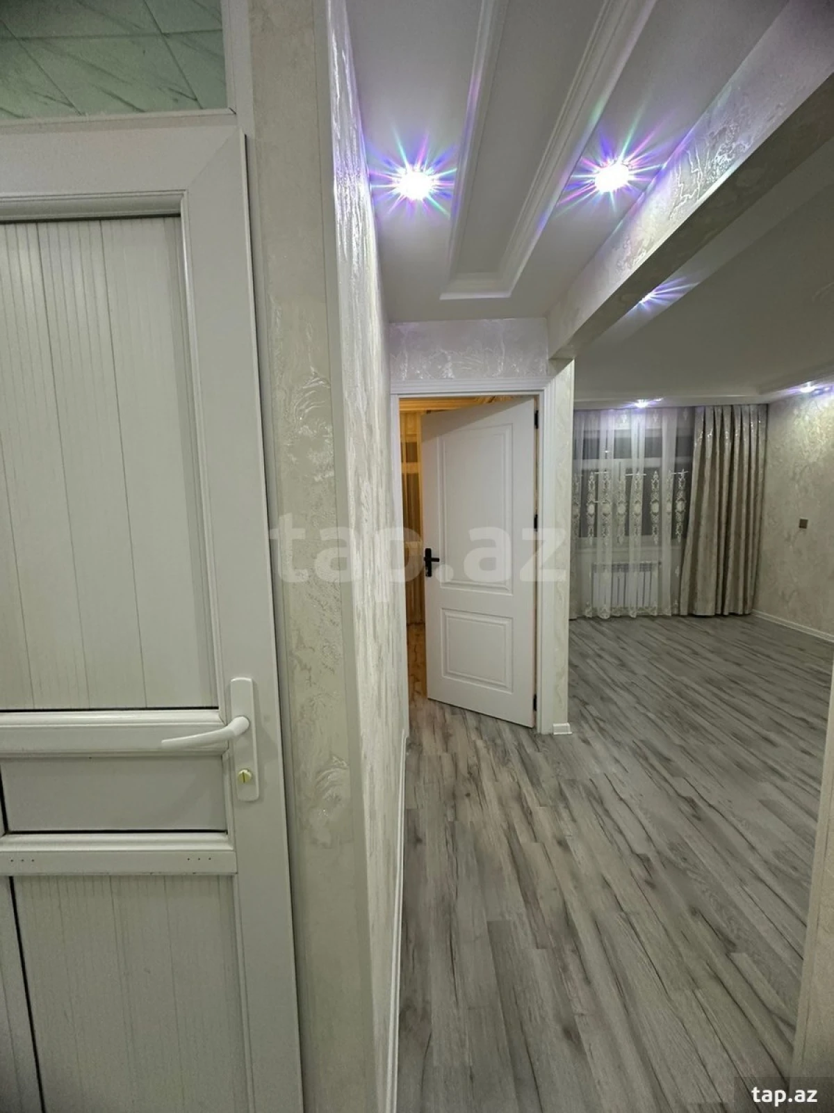 Satılır 2 otaqlı mənzil 47 m²