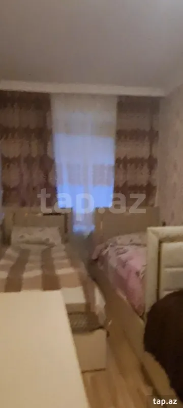 Satılır 4 otaqlı mənzil 90 m²