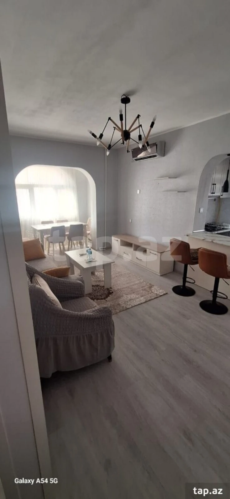 Kirayə verilir 2 otaqlı yeni tikili 65 m²