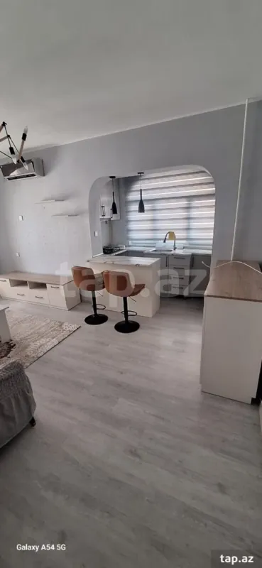 Kirayə verilir 2 otaqlı yeni tikili 65 m²