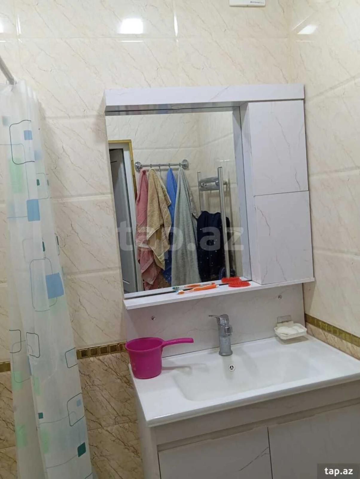 Kirayə verilir 2 otaqlı mənzil 55 m²