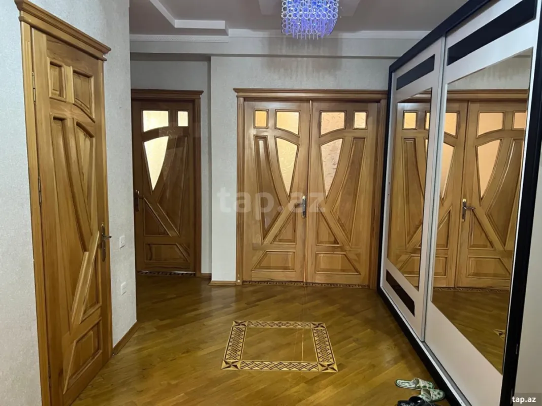 Kirayə verilir 4 otaqlı yeni tikili 110 m²