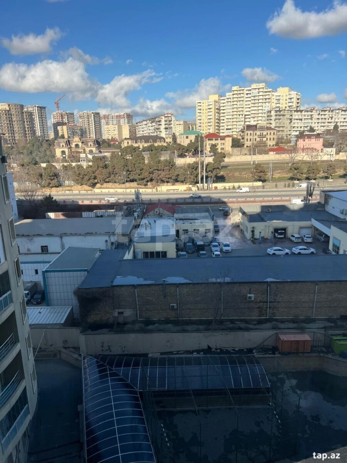 Kirayə verilir 4 otaqlı yeni tikili 110 m²