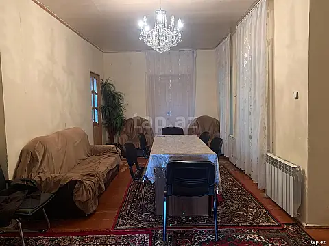 Satılır 5 otaqlı həyət evi