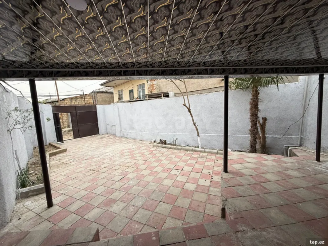 Satılır 3 otaqlı həyət evi