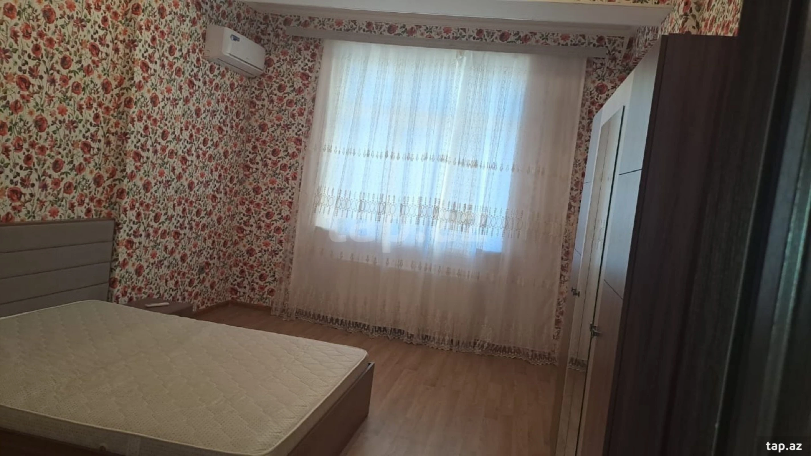 Kirayə verilir 2 otaqlı yeni tikili 70 m²