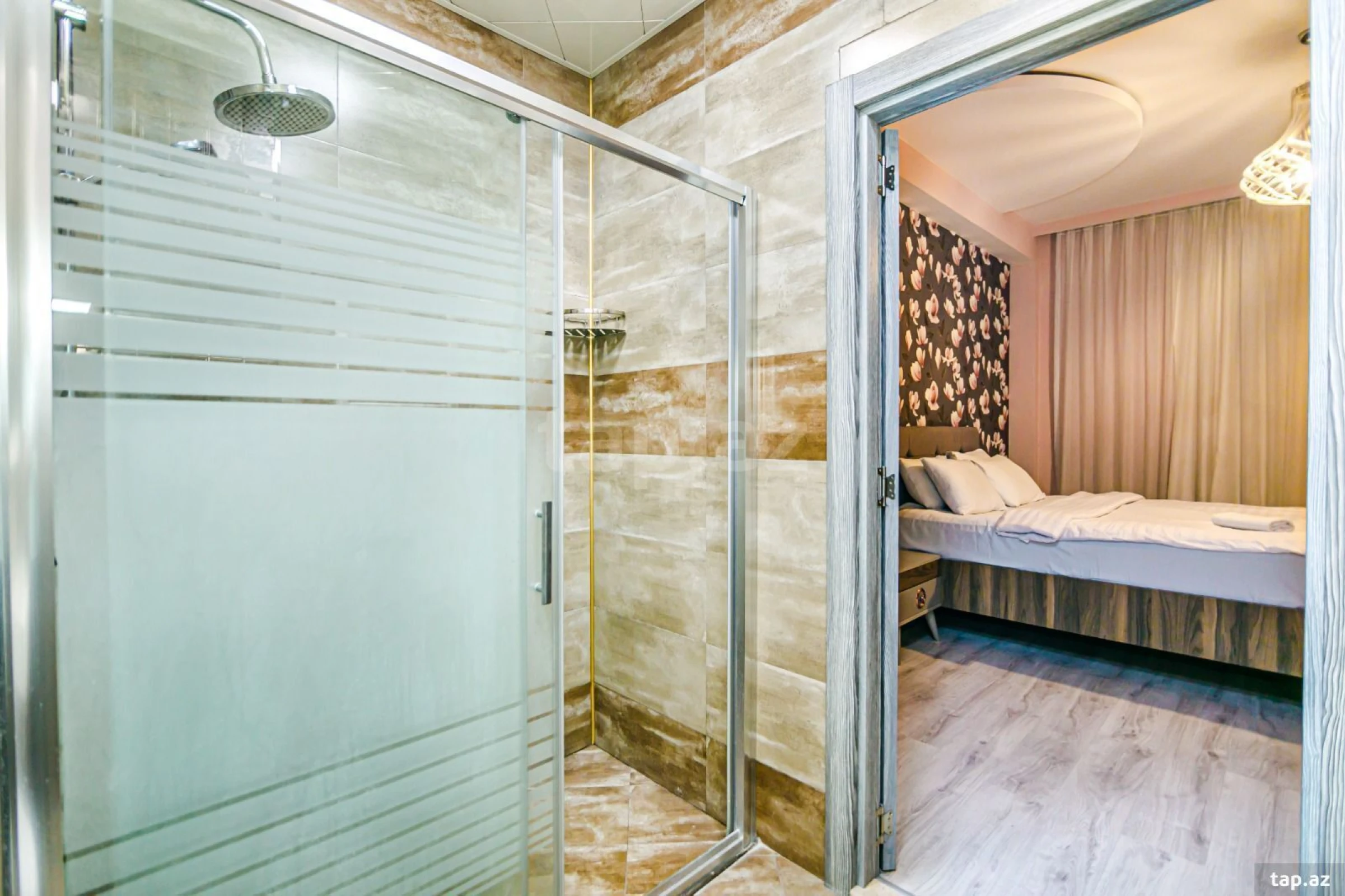 Kirayə verilir 4 otaqlı yeni tikili 140 m²