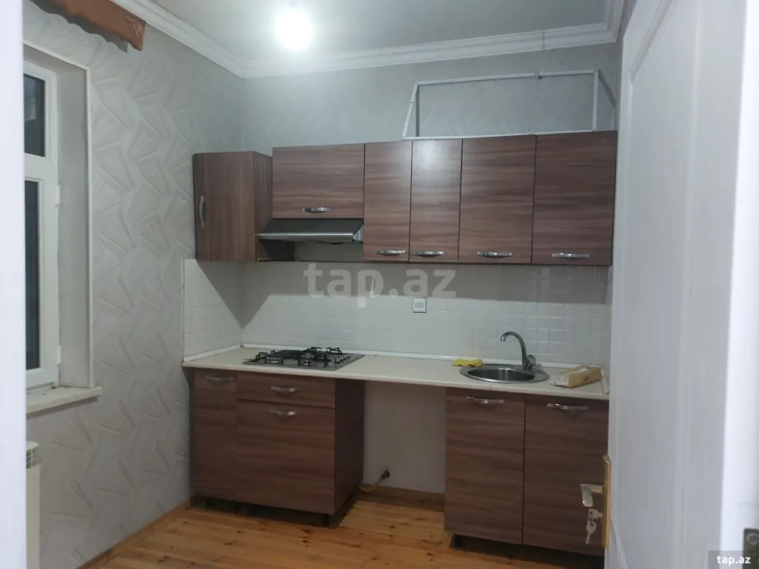 Kirayə verilir 2 otaqlı həyət evi