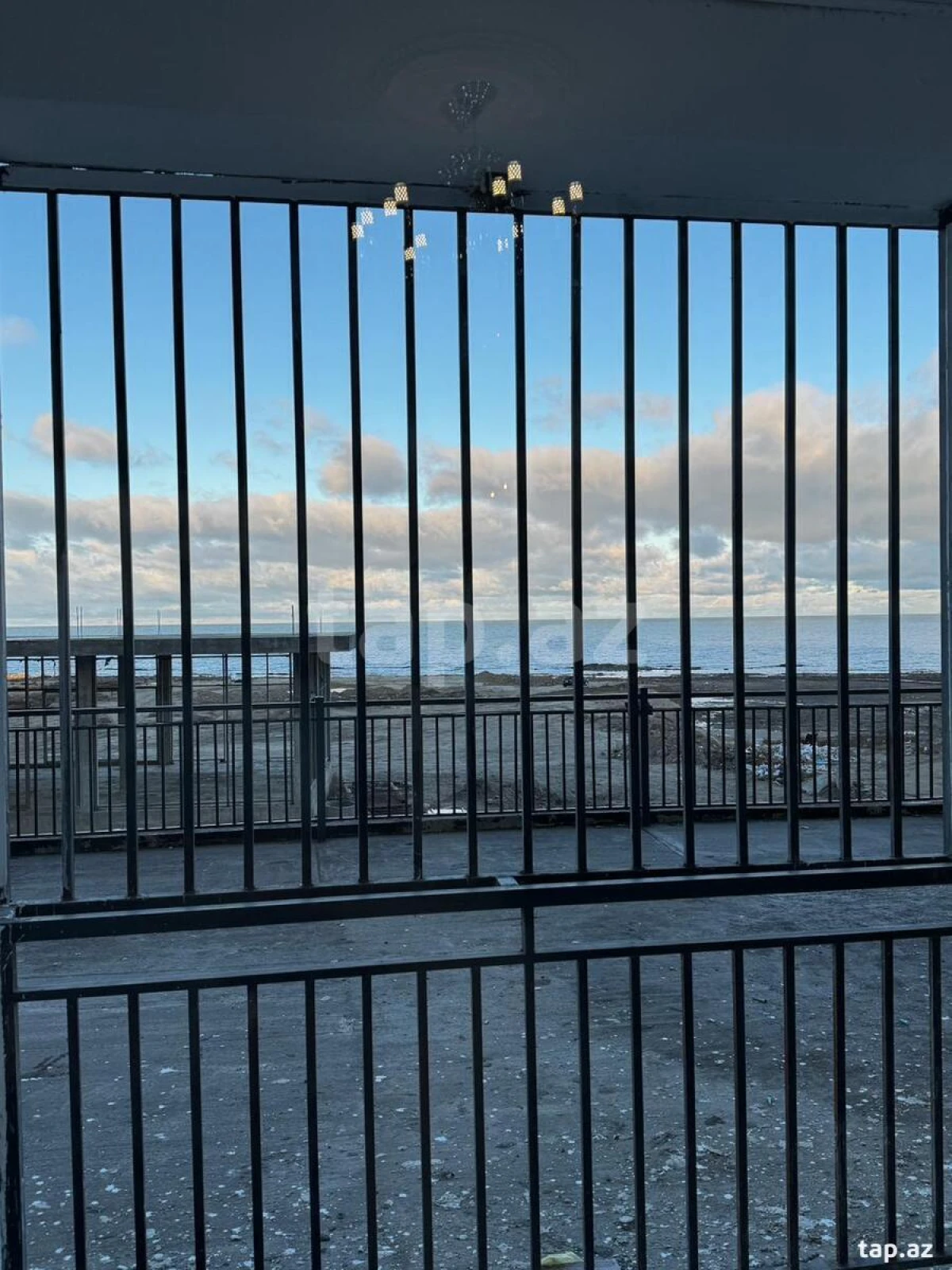 Kirayə verilir 2 otaqlı yeni tikili 75 m²