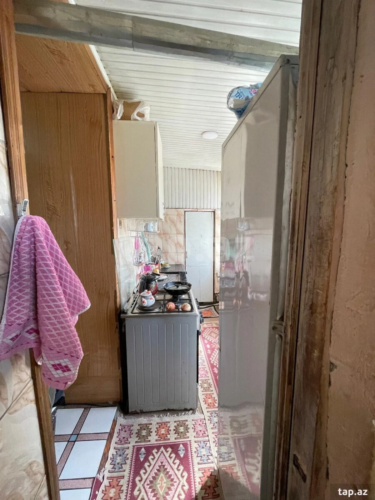 Satılır 4 otaqlı mənzil 90 m²