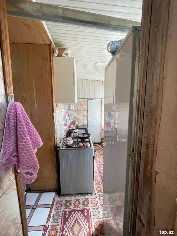 Satılır 4 otaqlı mənzil 90 m²