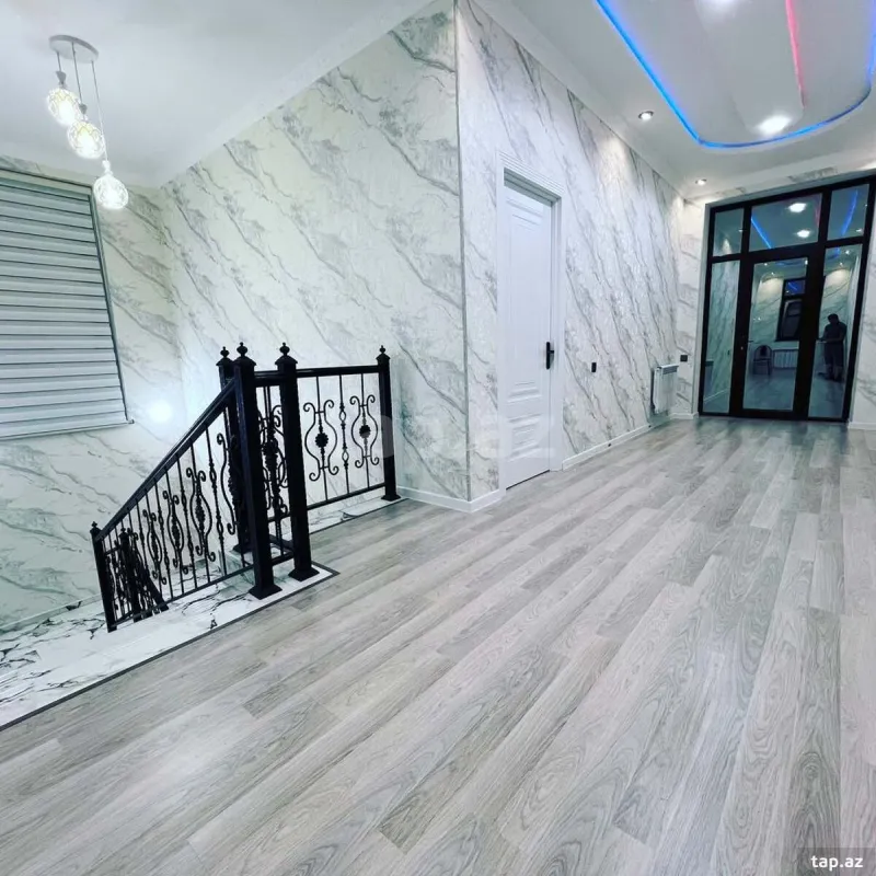 Kirayə verilir 5 otaqlı həyət evi 240 m²