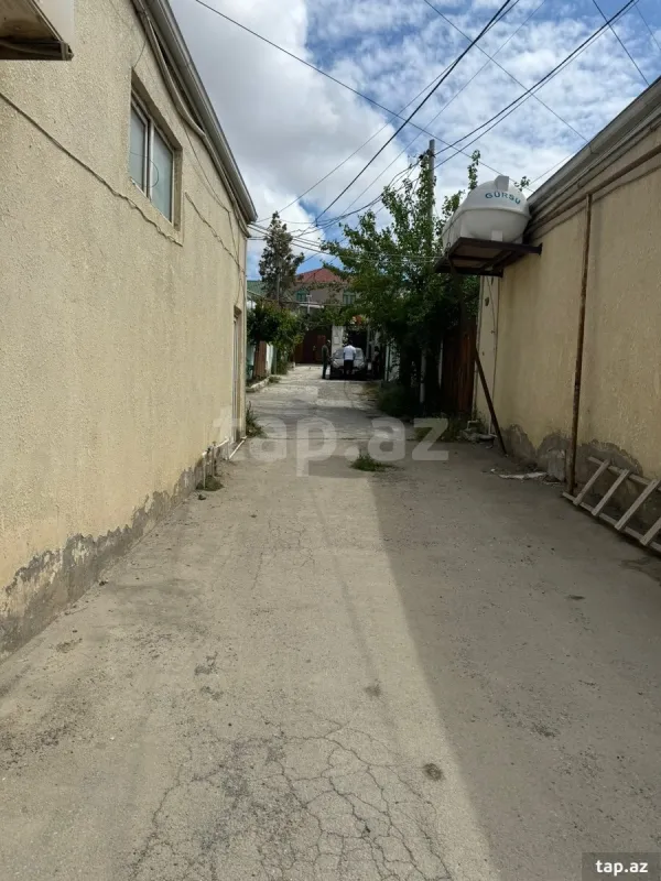 Kirayə verilir 3 otaqlı həyət evi