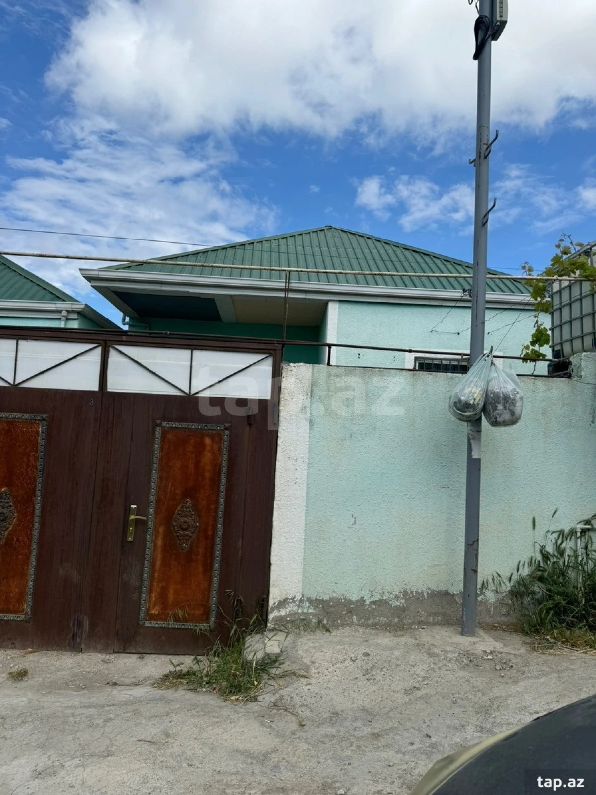 Kirayə verilir 3 otaqlı həyət evi