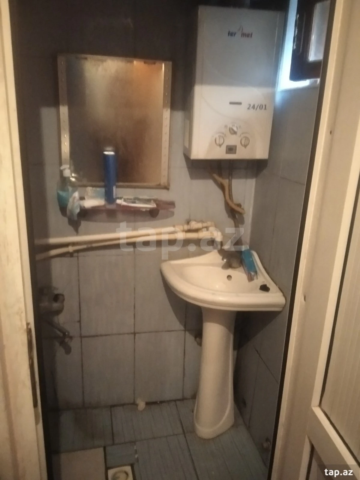 Kirayə verilir 1 otaqlı həyət evi