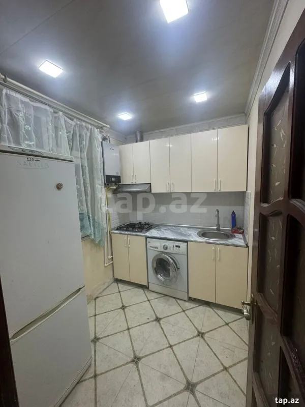 Kirayə verilir 2 otaqlı mənzil 55 m²