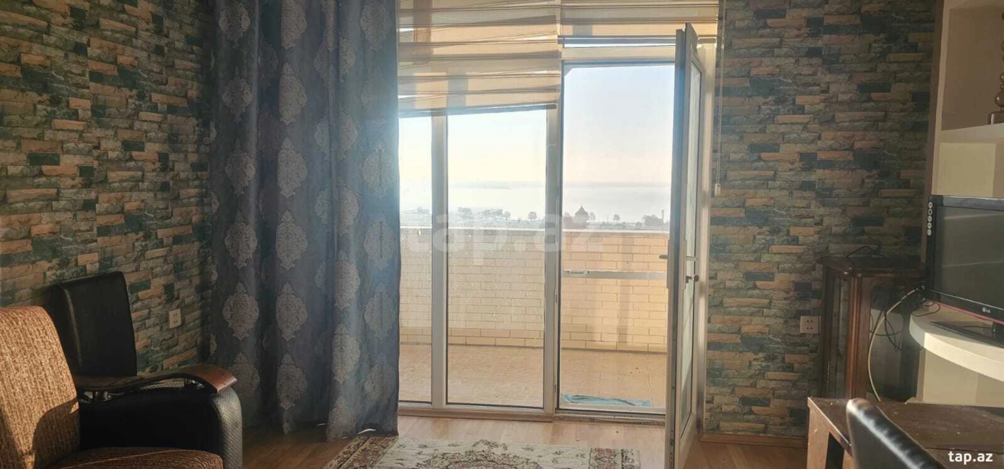 Kirayə verilir 2 otaqlı yeni tikili 80 m²