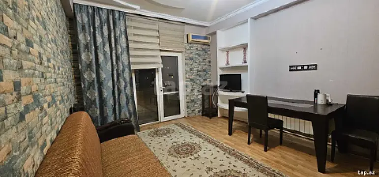 Kirayə verilir 2 otaqlı yeni tikili 80 m²