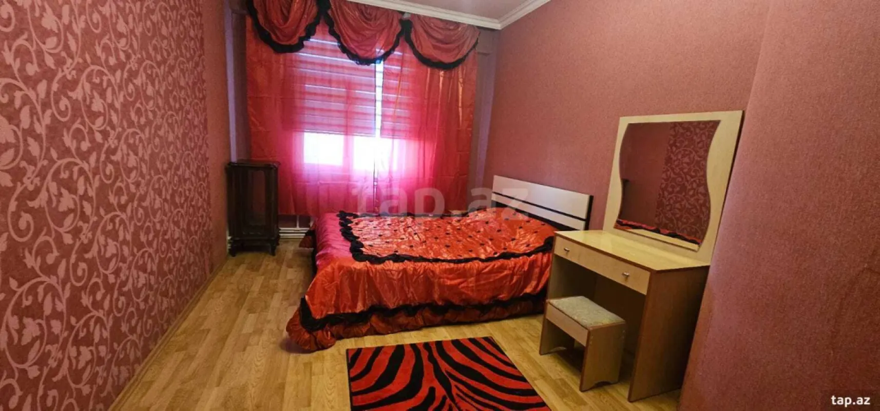 Kirayə verilir 2 otaqlı yeni tikili 80 m²