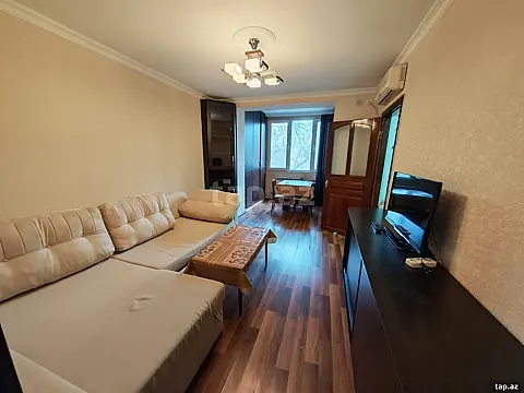 Kirayə verilir 2 otaqlı mənzil 65 m²