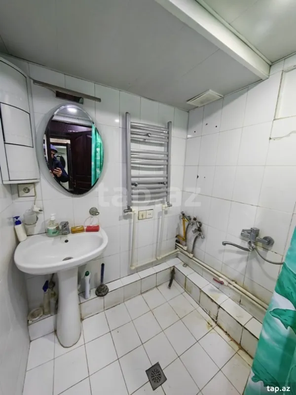 Kirayə verilir 2 otaqlı mənzil 65 m²