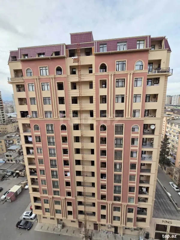 Satılır 2 otaqlı yeni tikili 75 m²