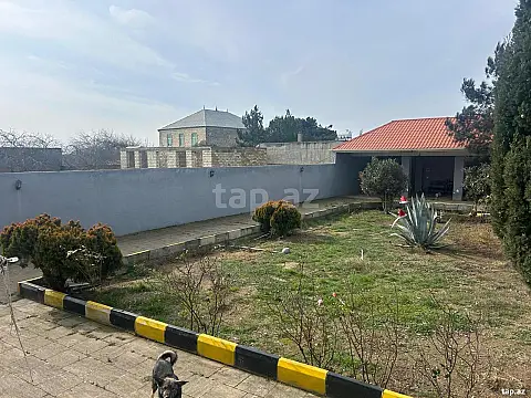 Satılır 4 otaqlı həyət evi