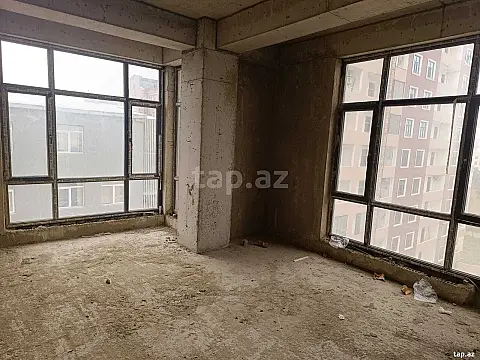 Satılır 4 otaqlı yeni tikili 132 m²