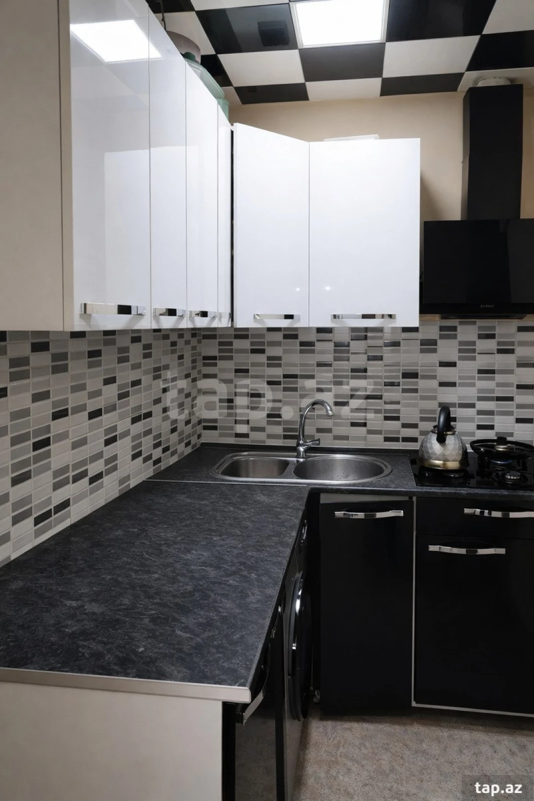 Satılır 3 otaqlı yeni tikili 87 m²