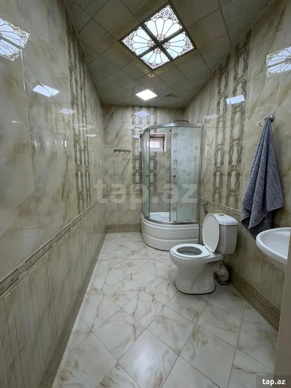 Kirayə verilir 4 otaqlı həyət evi