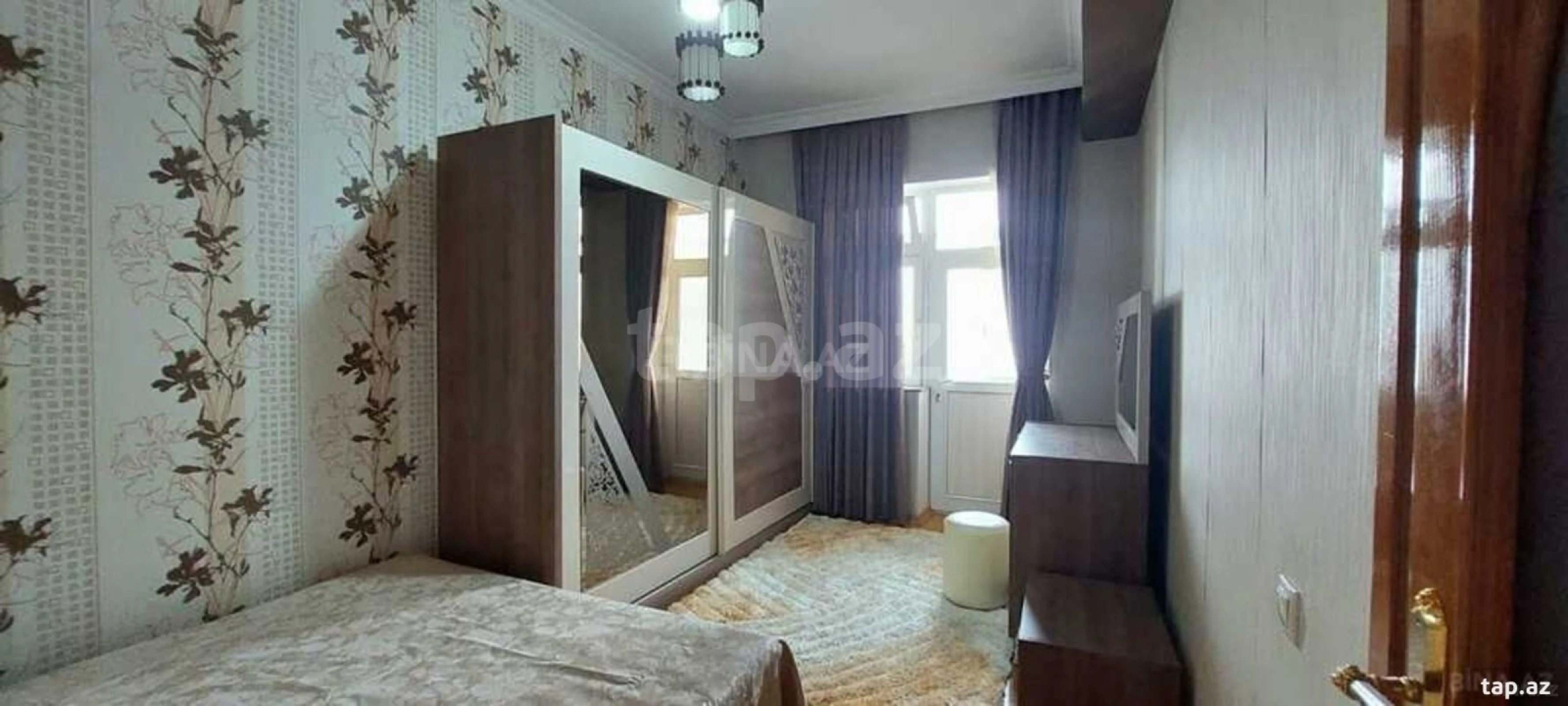 Kirayə verilir 3 otaqlı yeni tikili 115 m²
