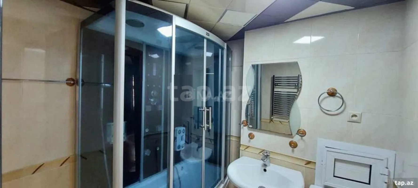 Kirayə verilir 3 otaqlı yeni tikili 115 m²