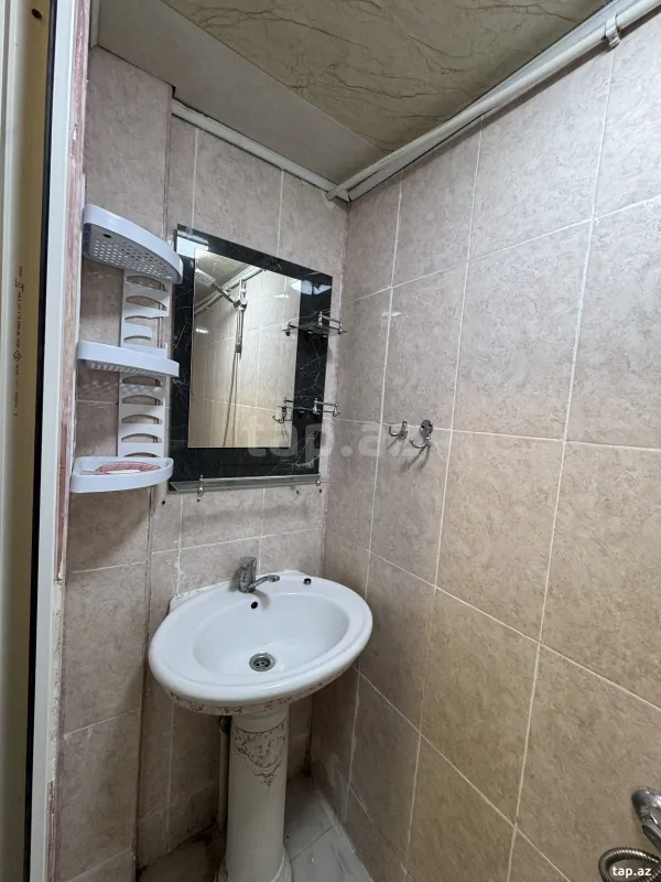 Kirayə verilir 2 otaqlı mənzil 35 m²