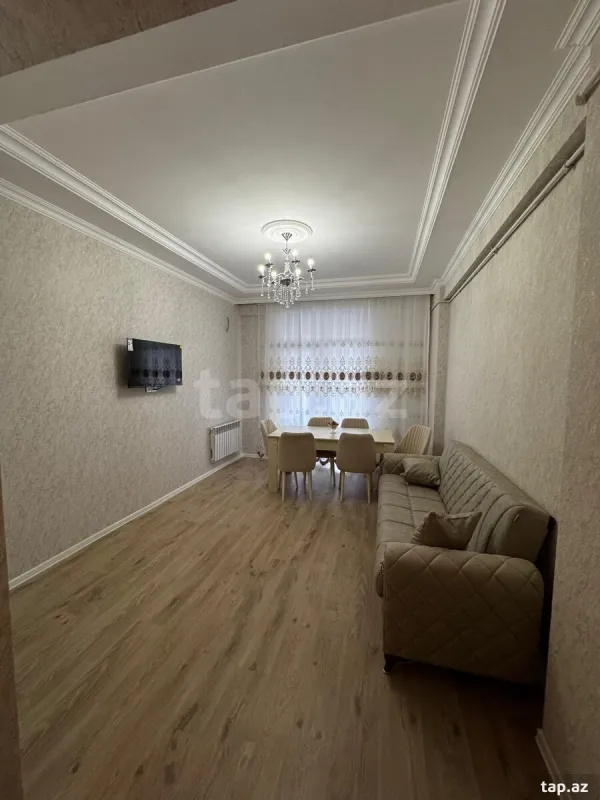 Kirayə verilir 2 otaqlı yeni tikili 75 m²