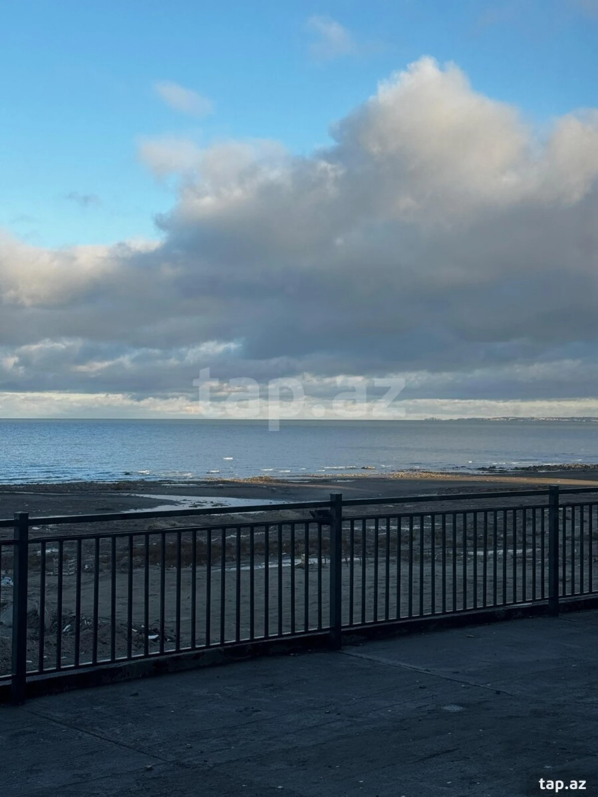 Kirayə verilir 2 otaqlı yeni tikili 75 m²