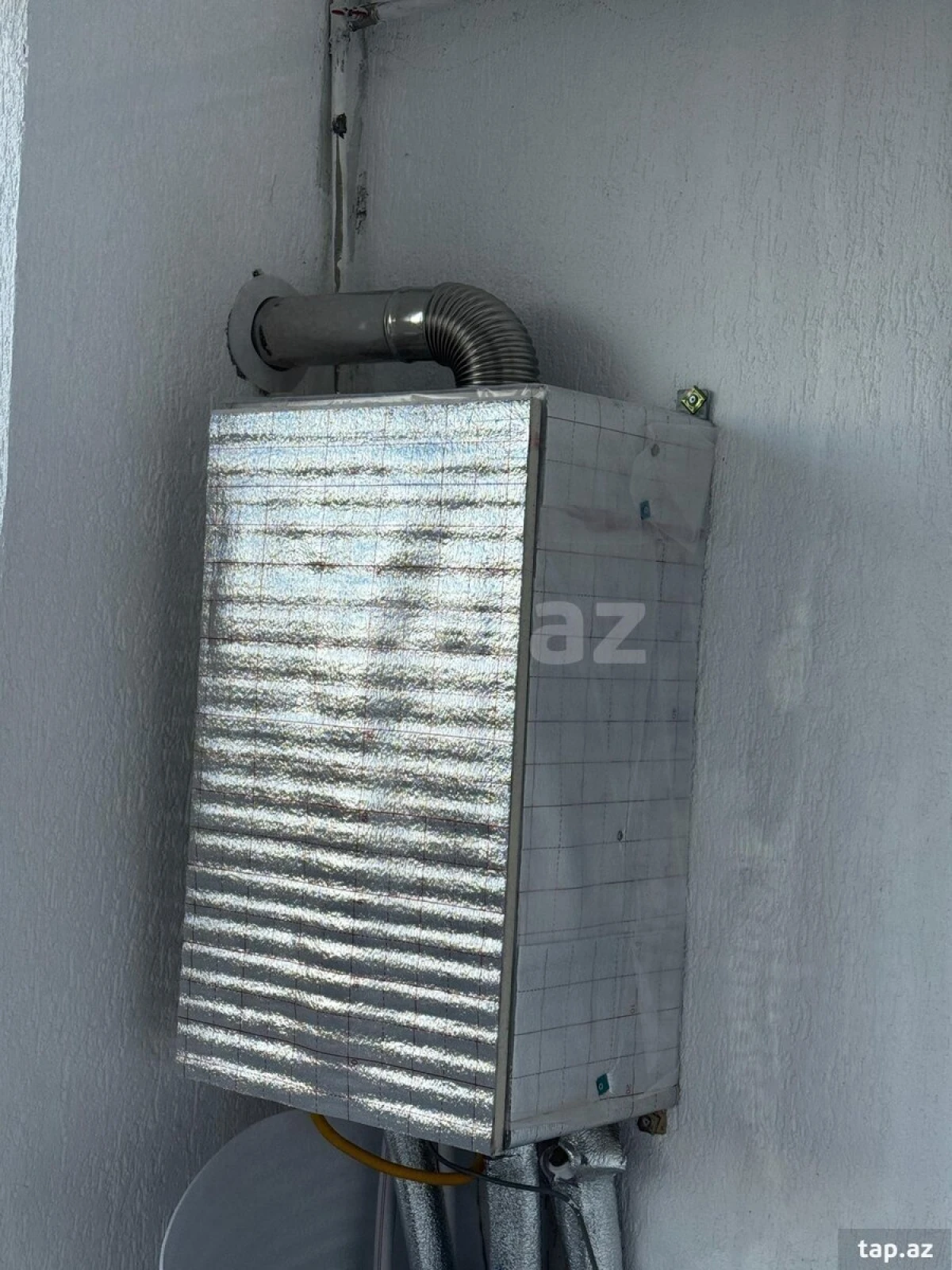 Kirayə verilir 2 otaqlı yeni tikili 75 m²