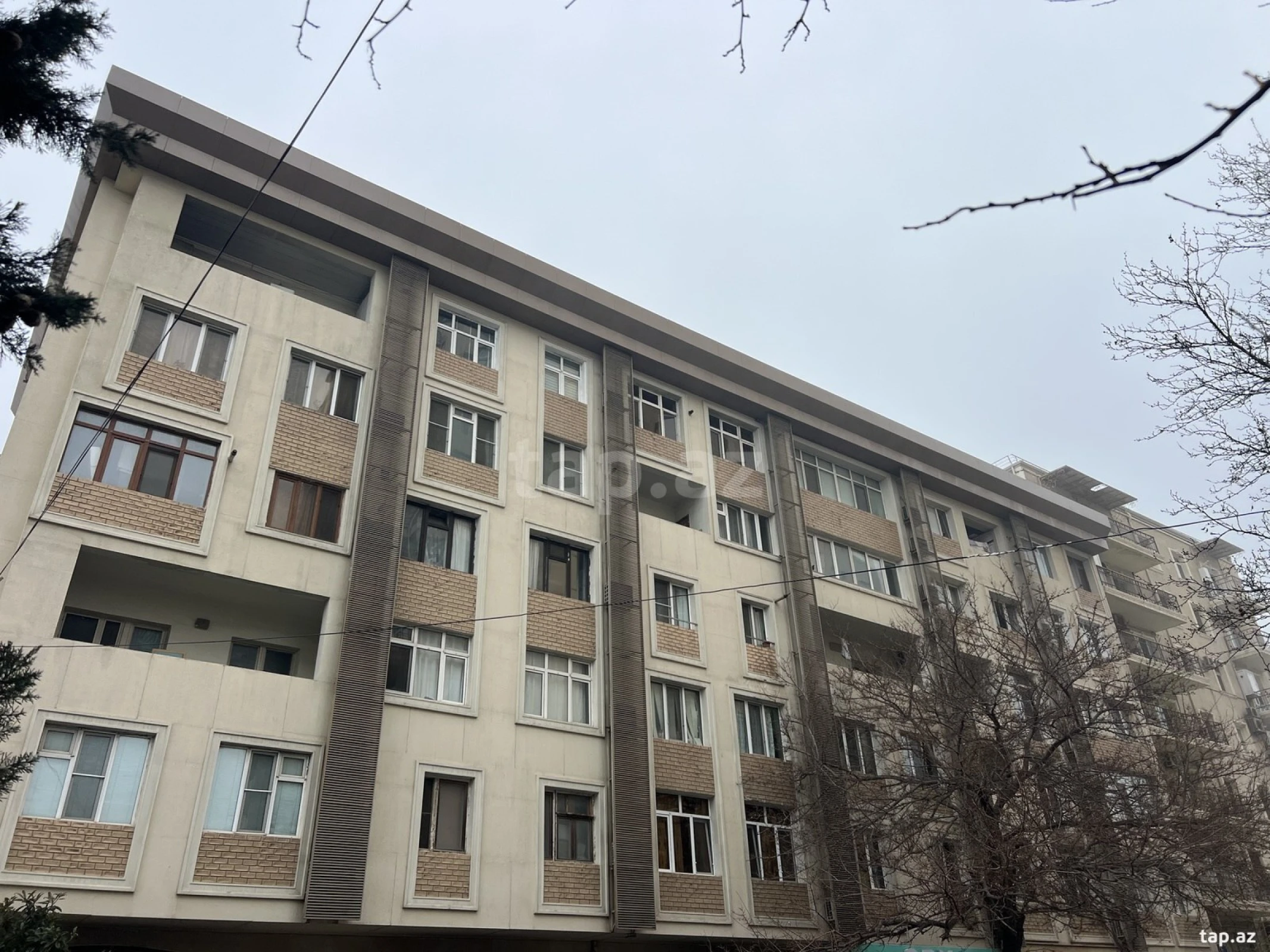 Satılır 3 otaqlı mənzil 90 m²
