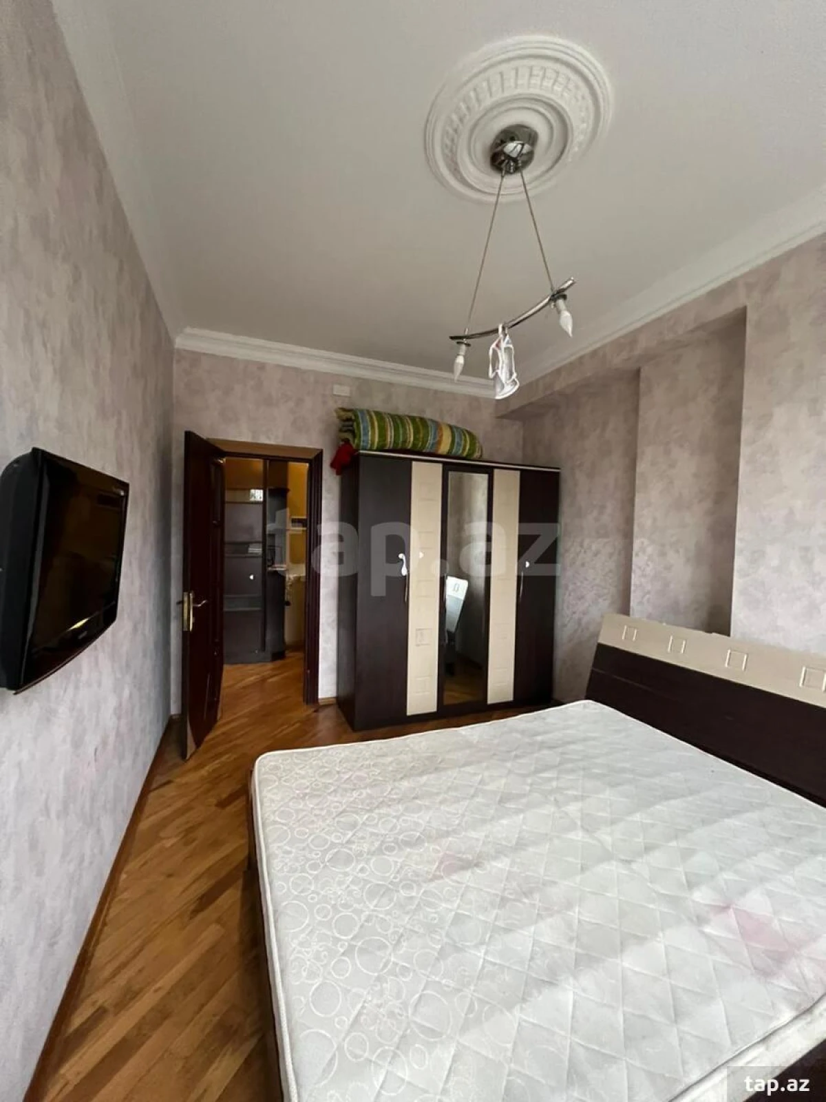 Kirayə verilir 2 otaqlı yeni tikili 75 m²
