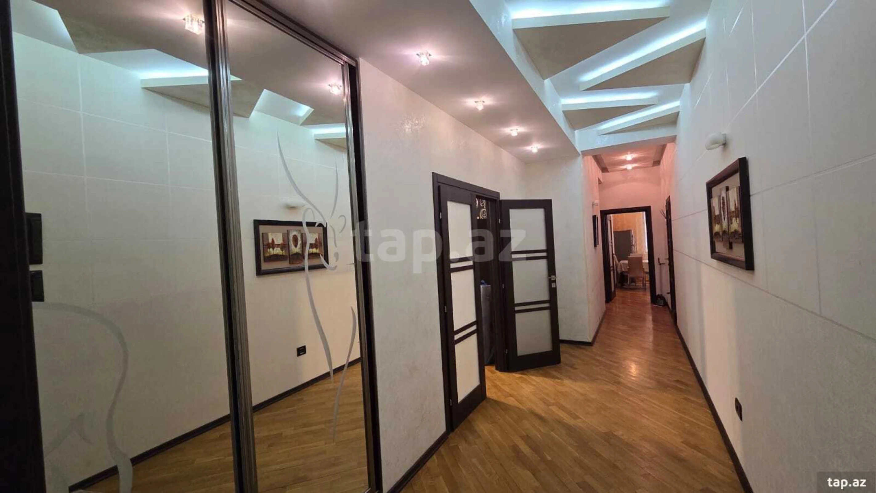 Kirayə verilir 3 otaqlı yeni tikili 150 m²