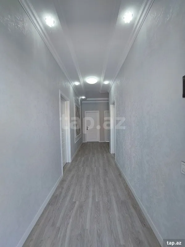 Satılır 3 otaqlı həyət evi 200 m²