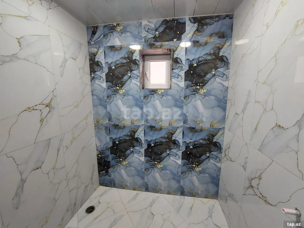 Satılır 3 otaqlı həyət evi 200 m²