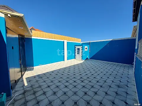 Satılır 3 otaqlı həyət evi 200 m²