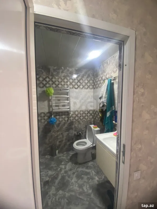 Satılır 3 otaqlı yeni tikili 70 m²