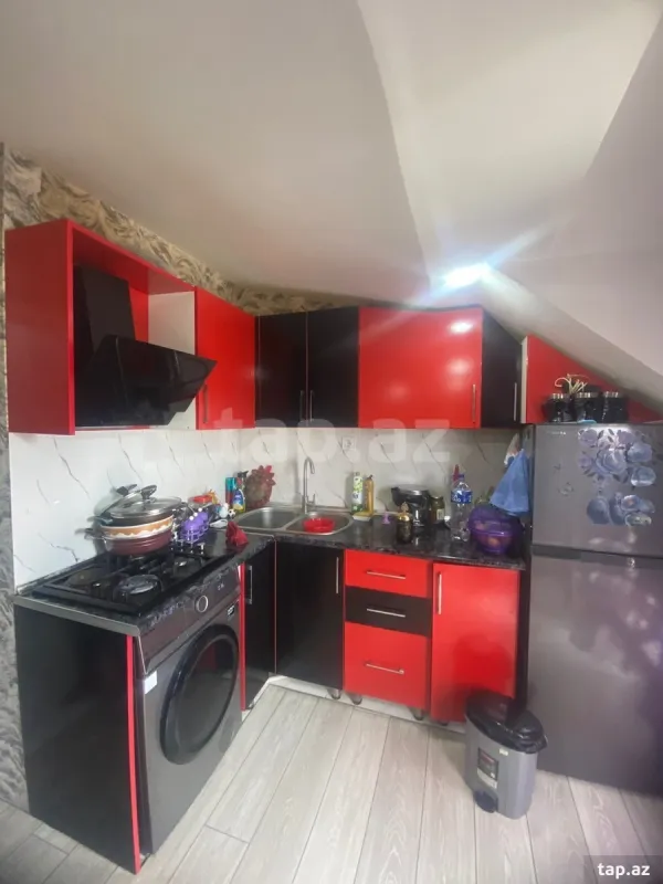 Satılır 3 otaqlı yeni tikili 70 m²