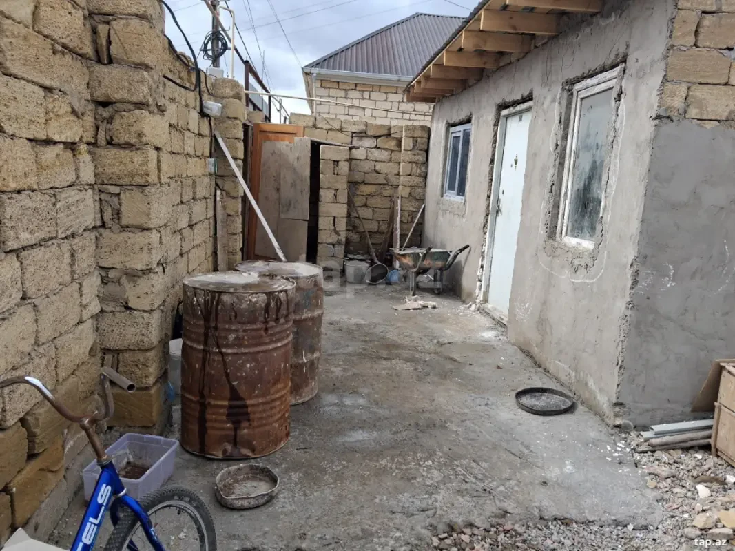 Satılır 3 otaqlı həyət evi 60 m²