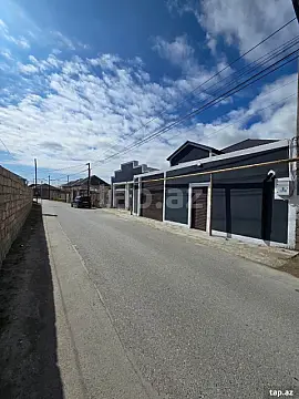 Satılır 4 otaqlı həyət evi