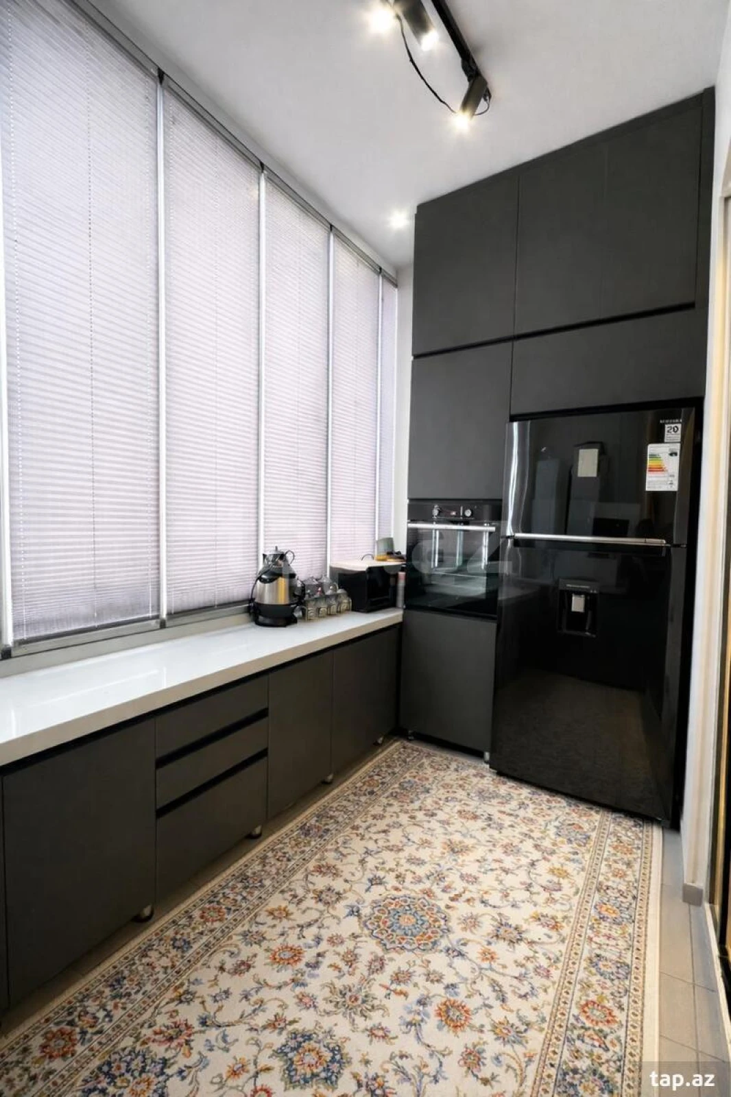 Satılır 2 otaqlı yeni tikili 70 m²