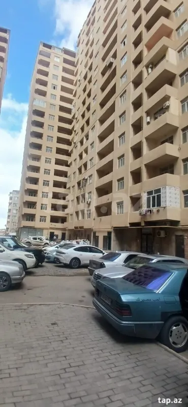 Satılır 1 otaqlı yeni tikili 31 m²
