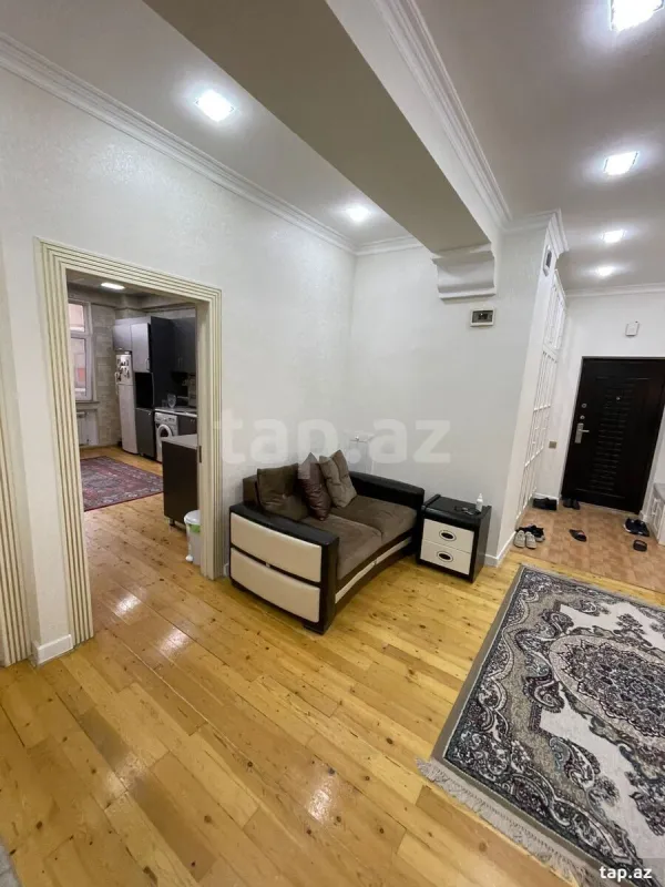 Satılır 3 otaqlı yeni tikili 120 m²